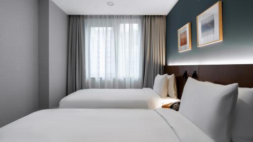 the prima hotel jongno
