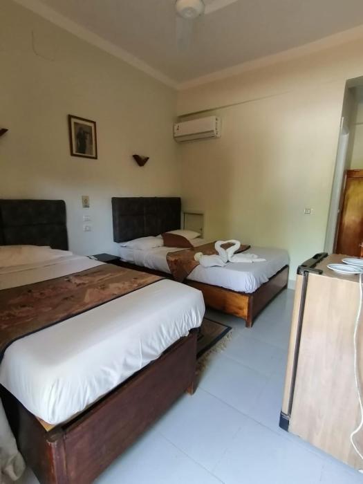 rezeiky hotel and camp luxor