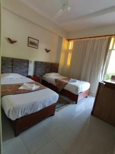 rezeiky hotel and camp luxor