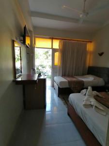 rezeiky hotel and camp luxor