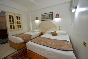 Hotel-Img