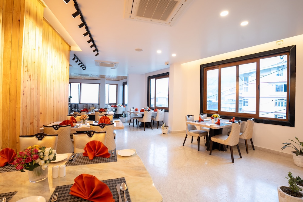 summit grand resort and spa gangtok