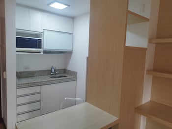 flat particular no comfort suites