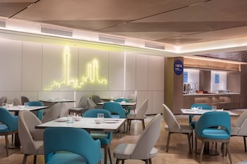 holiday inn express shanghai gumei by ihg