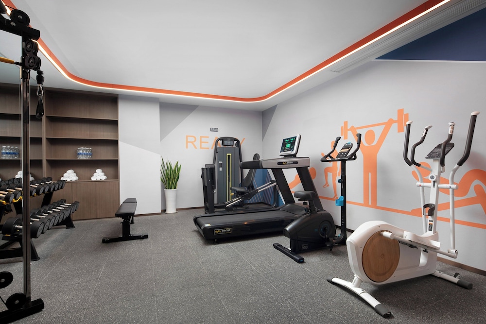 holiday inn express shanghai gumei by ihg