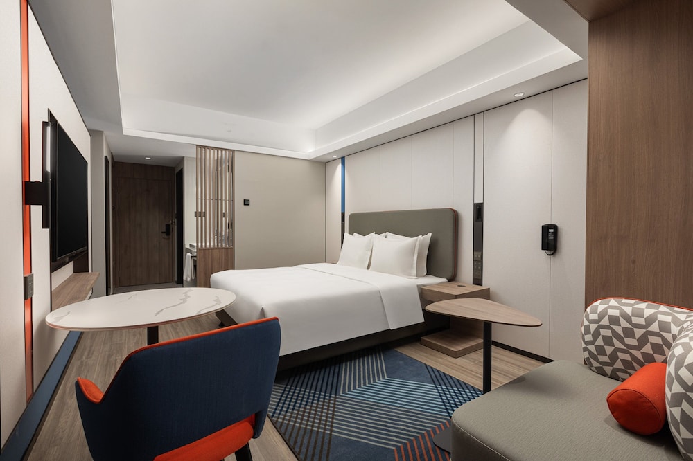 holiday inn express shanghai gumei by ihg