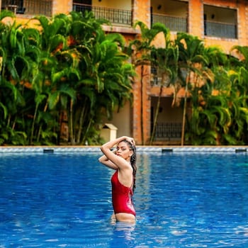 discover resorts khandala