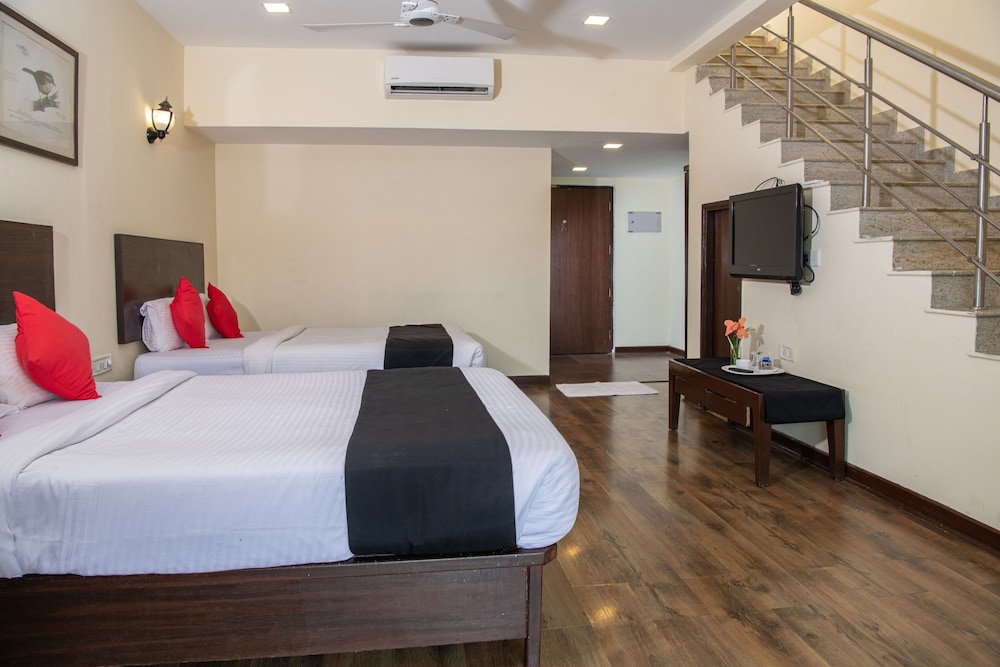 discover resorts khandala