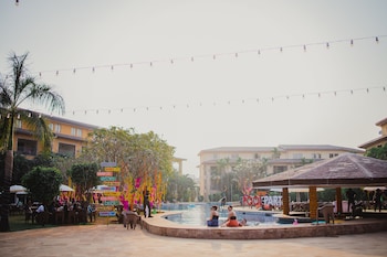 discover resorts khandala