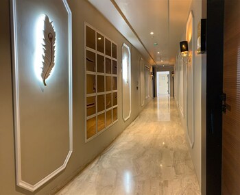 Hotel Grand Nidhivan,,1 star