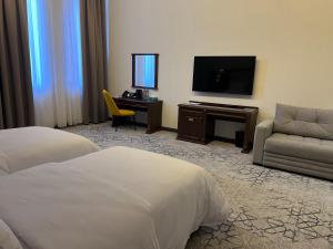 grand plaza hotel samarkand