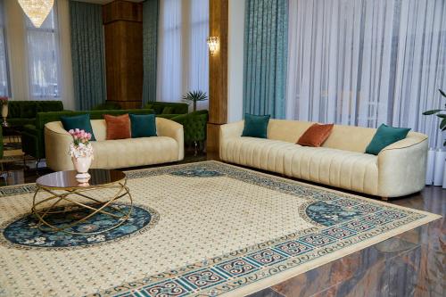 grand plaza hotel samarkand