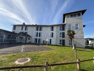 hotel wood inn bordeaux aeroport