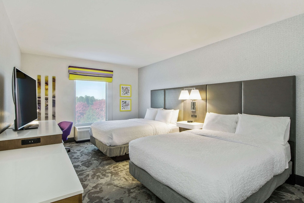 hampton inn and suites raleigh durham airport brier creek