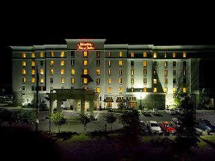 hampton inn and suites raleigh durham airport brier creek