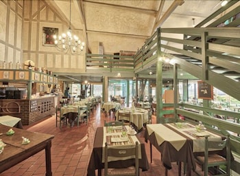 hotel restaurant le pan de bois