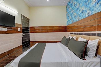 hotel lyf suites noida 63