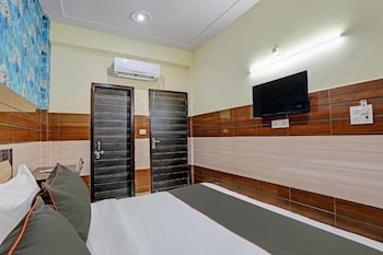 hotel lyf suites noida 63