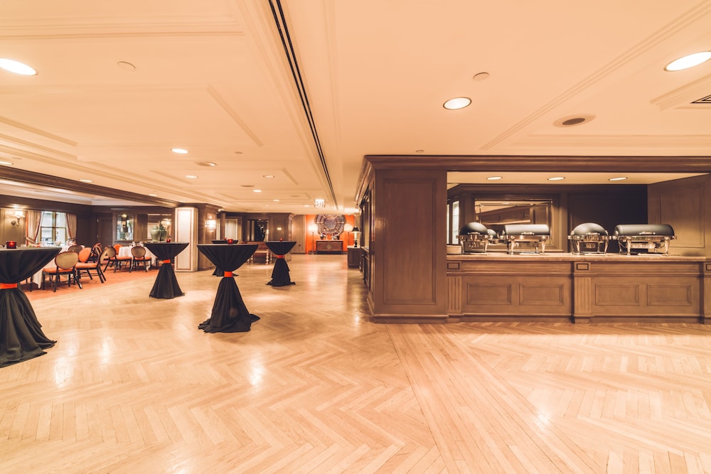 the michelangelo hotel