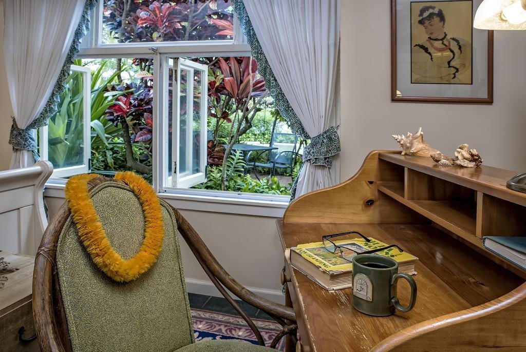 the historic wailuku inn