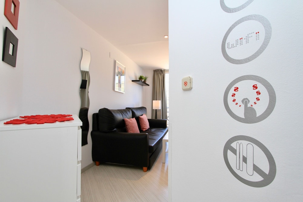 inside plaza sierra nevada