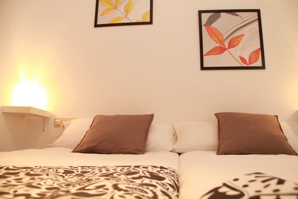 inside plaza sierra nevada