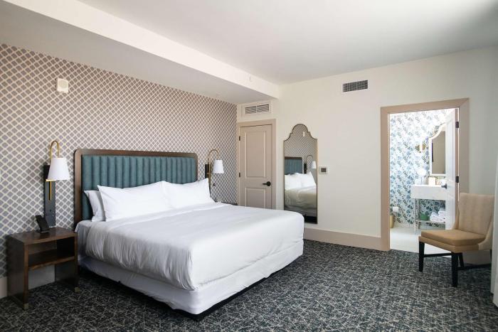 hotel petersburg tapestry collection by hilton