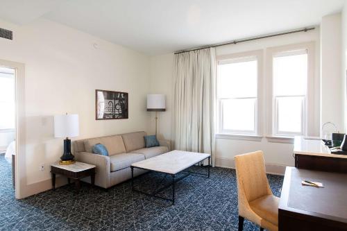 hotel petersburg tapestry collection by hilton