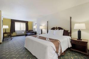 quality inn and suites red wing