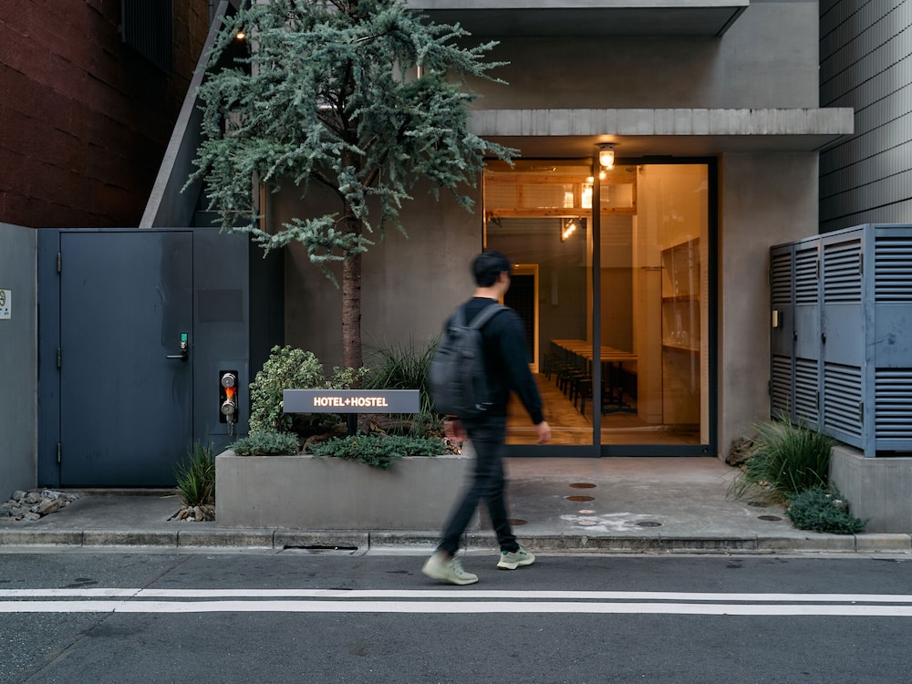 hotel plus hostel tokyo asakusa 1