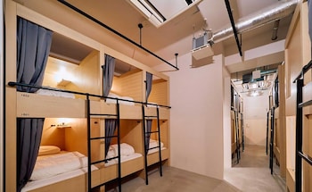 hotel plus hostel tokyo asakusa 1