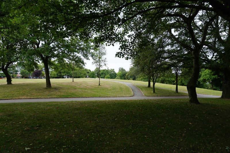 broadfield park hotel