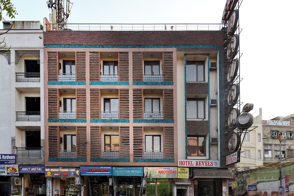 hotel revels by a1rooms