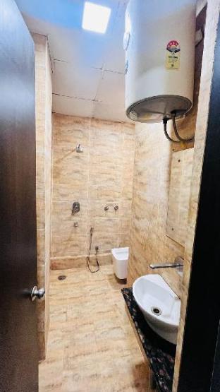 Hotel Royal Inn,,0 star