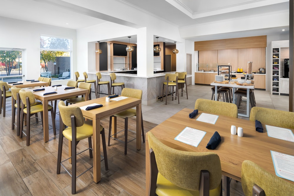 hilton garden inn rockaway