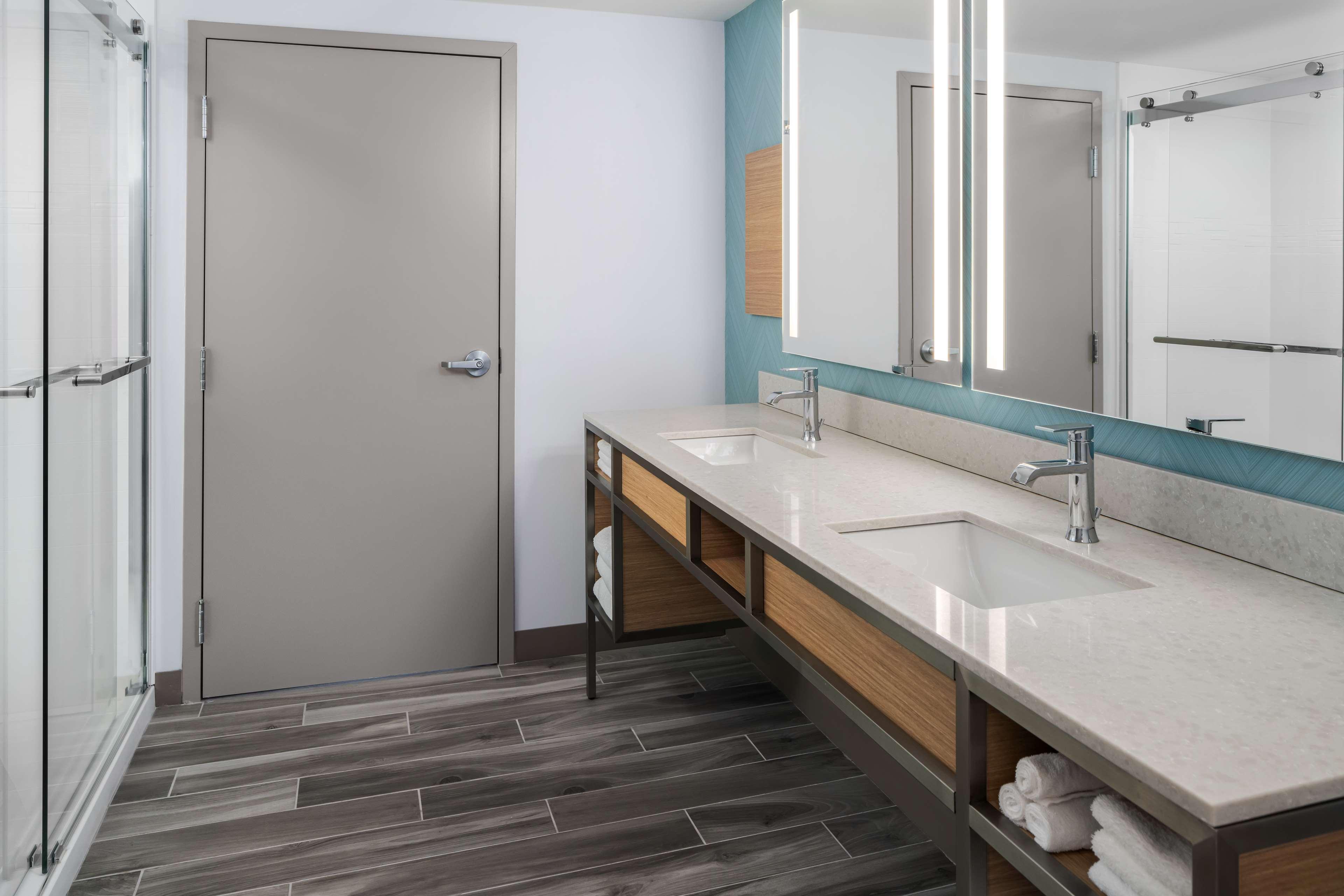 hilton garden inn rockaway