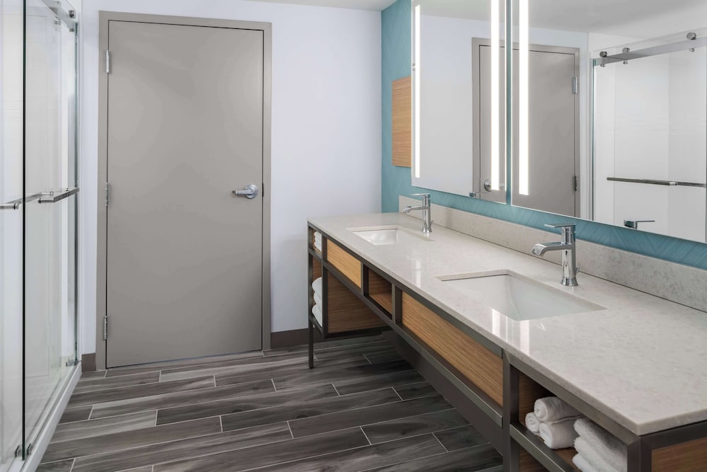 hilton garden inn rockaway