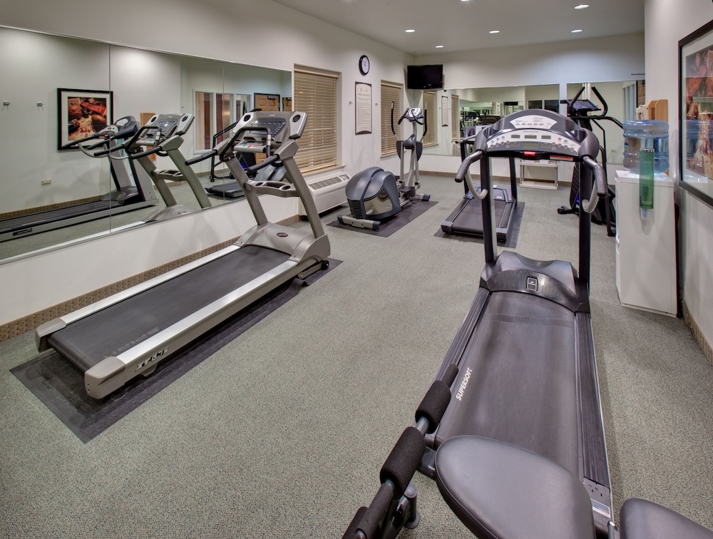 staybridge suites rockford by ihg