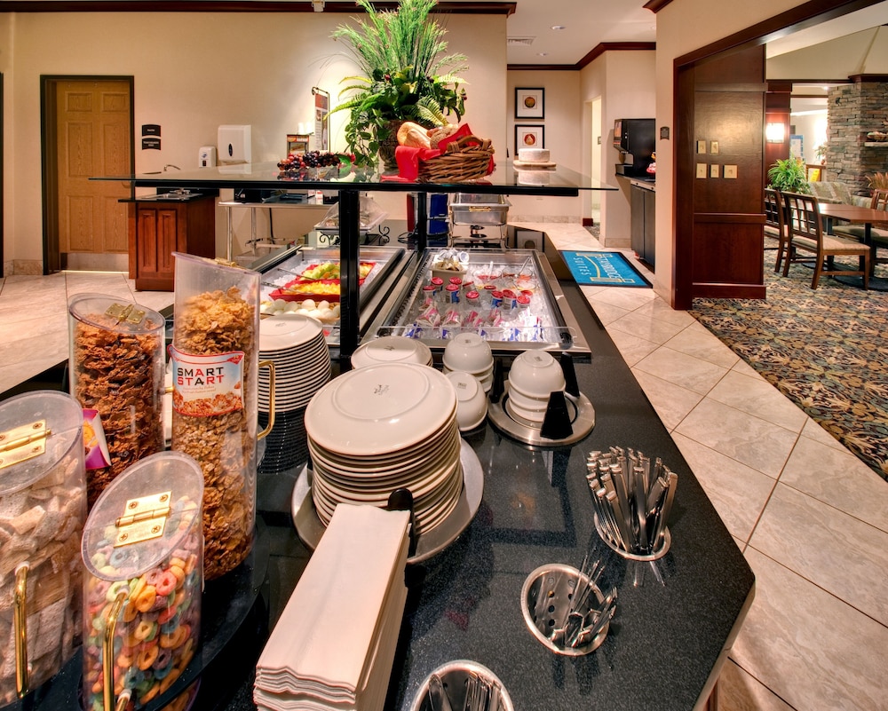 staybridge suites rockford by ihg