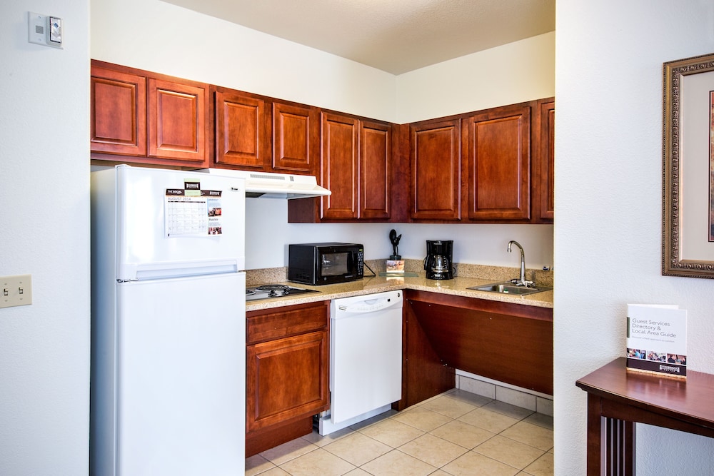staybridge suites rockford by ihg