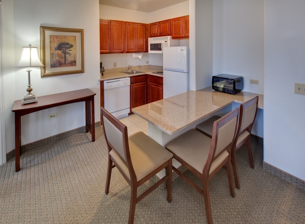 staybridge suites rockford by ihg