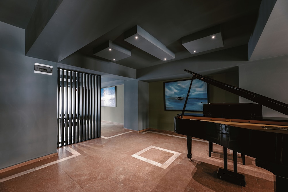 hotel splendid tbilisi