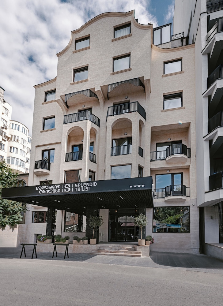 hotel splendid tbilisi