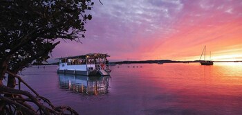 sandcastles 1770 motel and resort