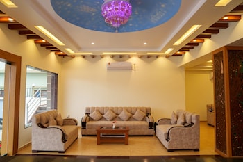 hotel ultra international