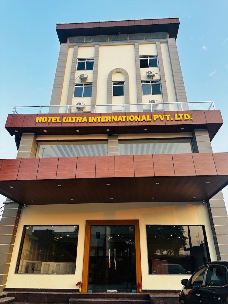 hotel ultra international