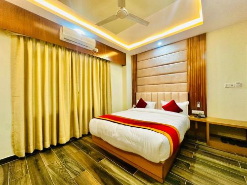 hotel ultra international