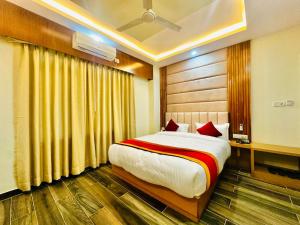 hotel ultra international