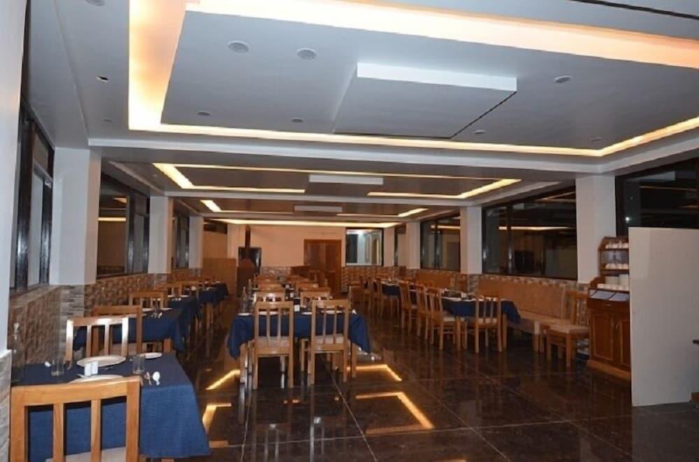 uttarakhand resort