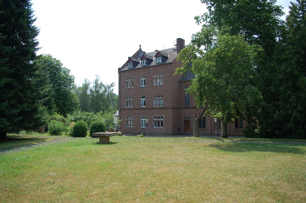 stiftsberg bildungs und freizeitzentrum